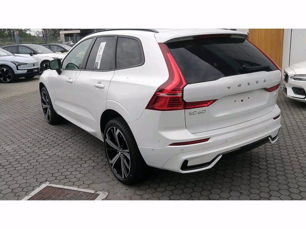 VOLVO XC60 2.0 t6 recharge phev obc 6,4kW Ultimate Dark awd auto