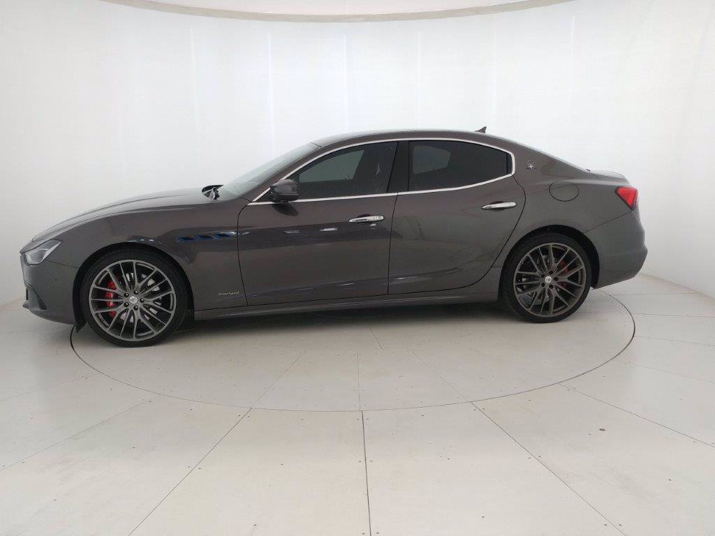 MASERATI Ghibli 2.0 mhev gransport 330cv auto