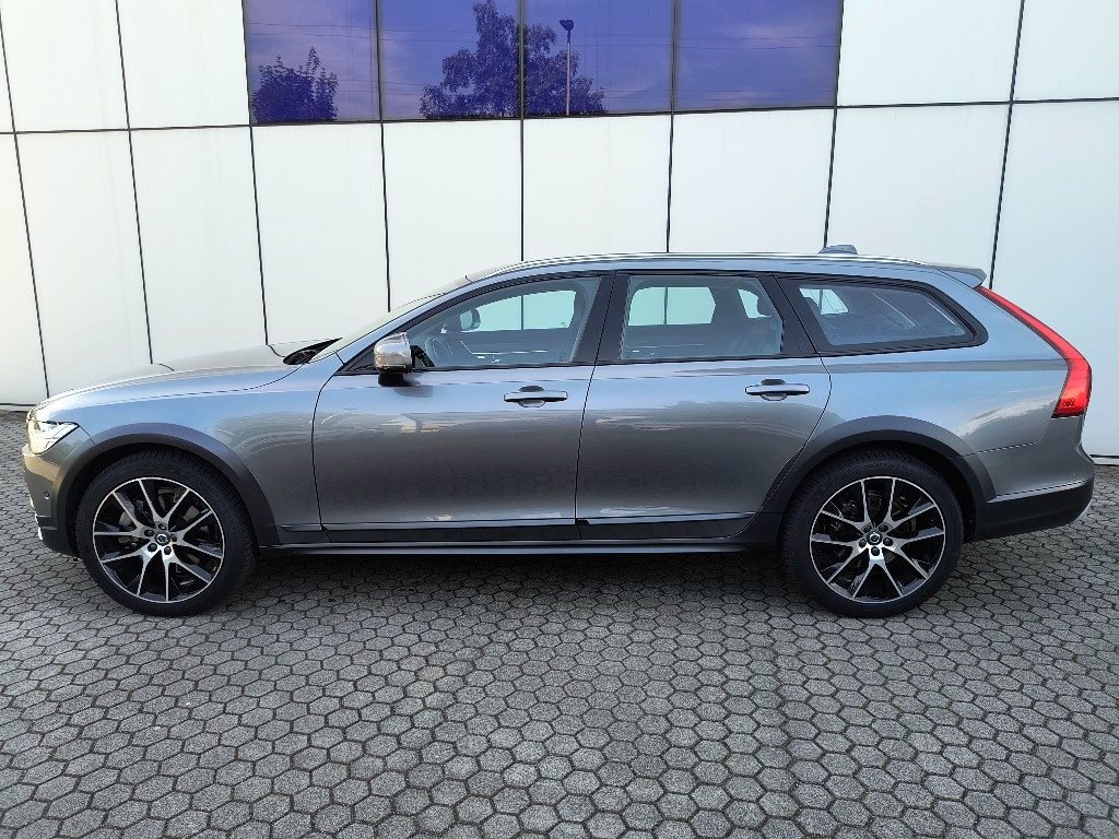 VOLVO V90 Cross Country D4 AWD Geartronic Pro