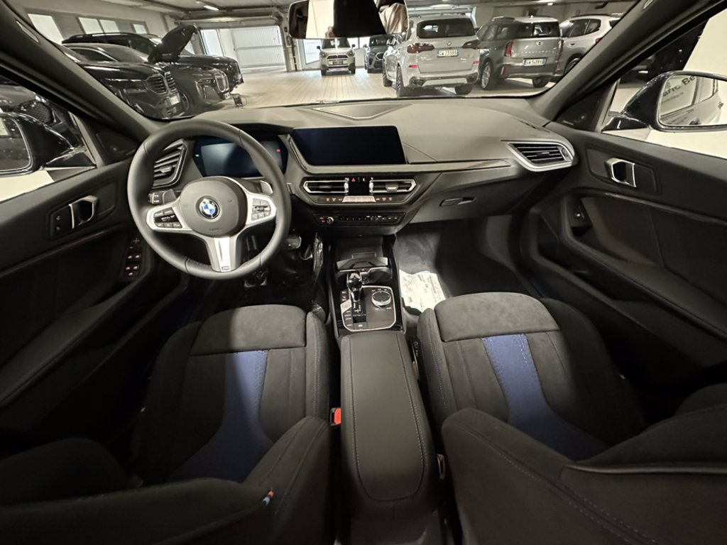 BMW M 135i xdrive auto