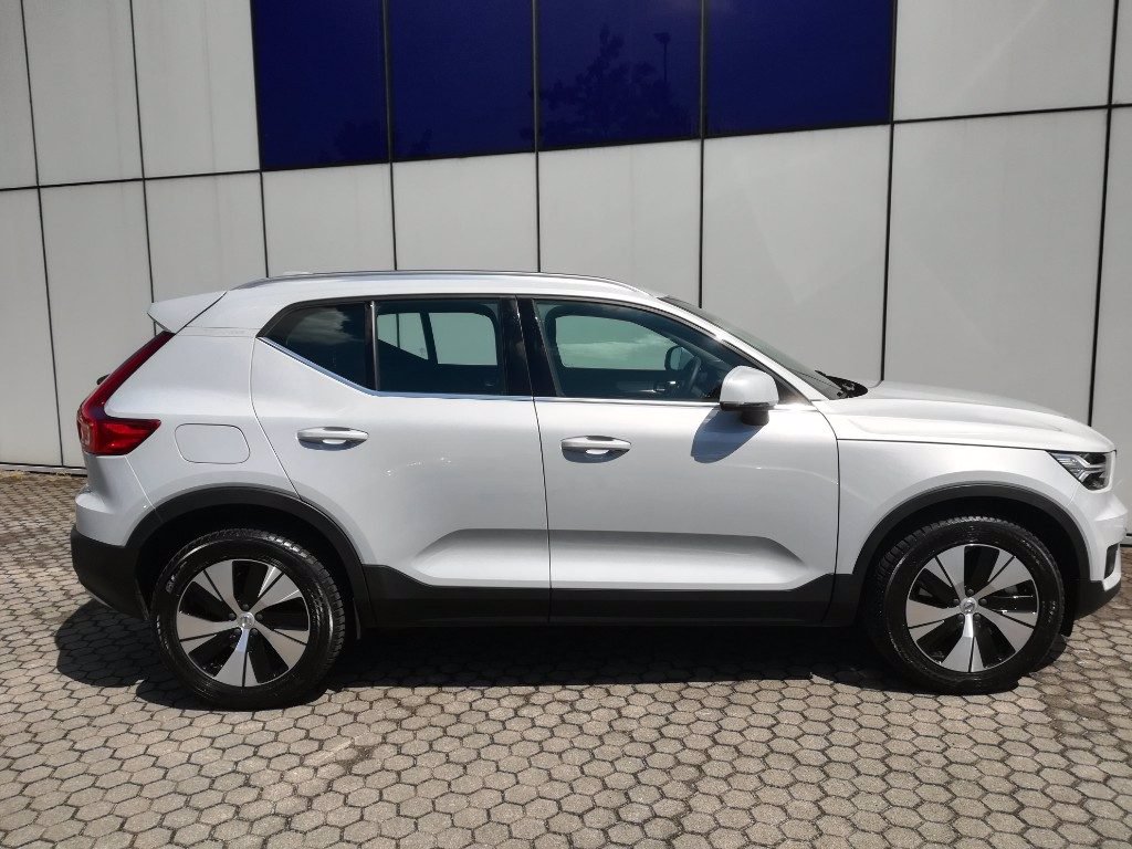 VOLVO XC40 T5 Recharge Plug-in Hybrid Inscription Expression