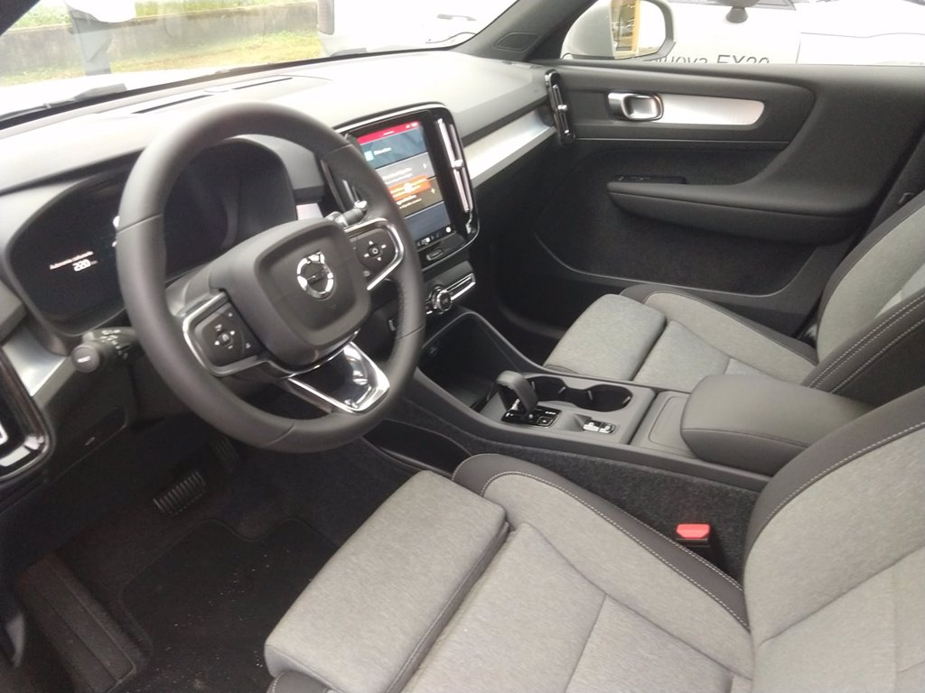 VOLVO XC40 2.0 b3 Core auto