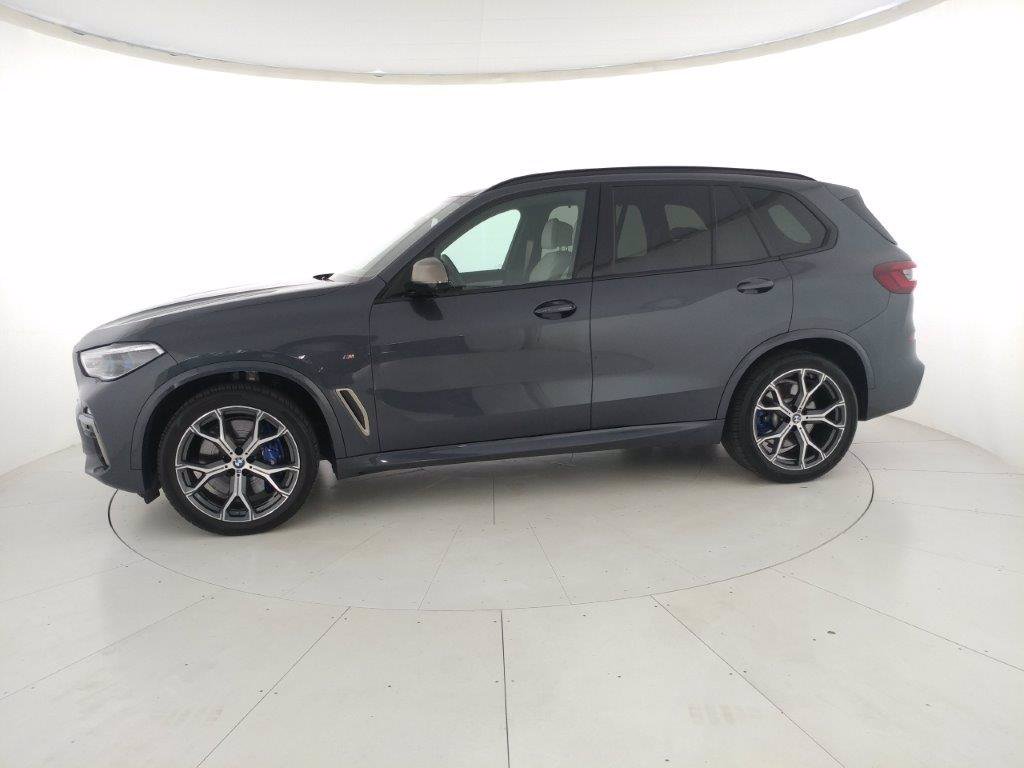 BMW X5 m50i auto