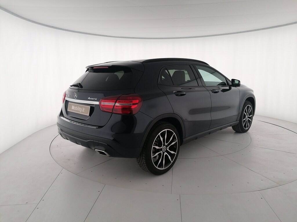 MERCEDES Gla 250 sport 4matic auto