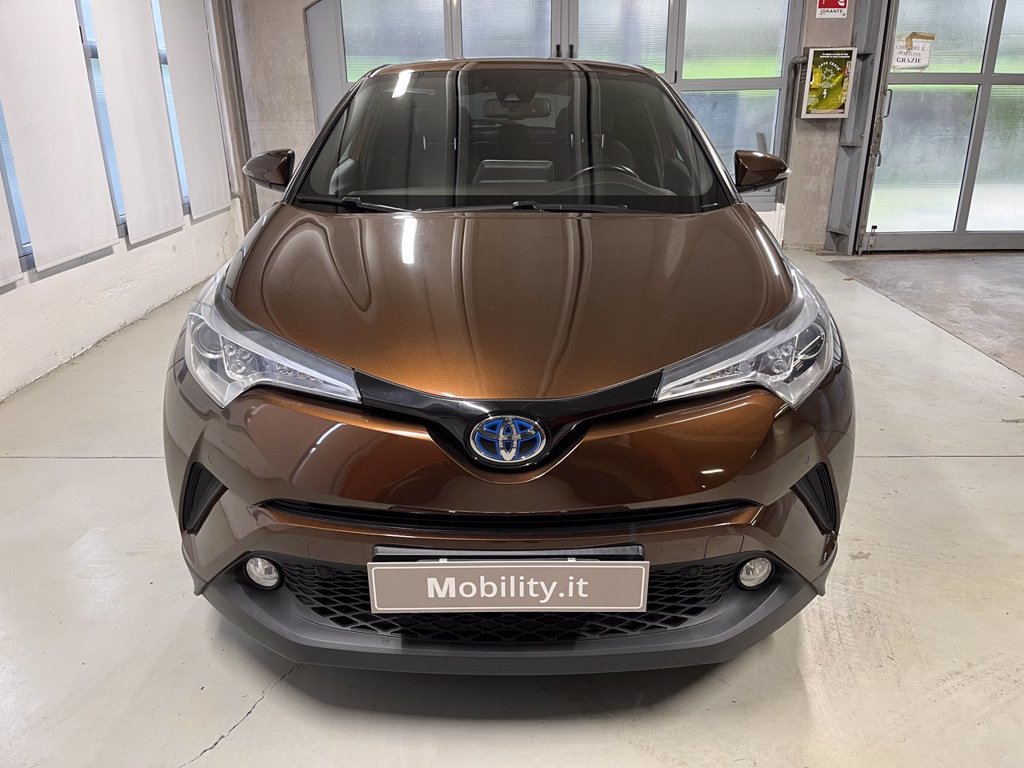 TOYOTA C-HR 1.8h Lounge 2wd e-cvt