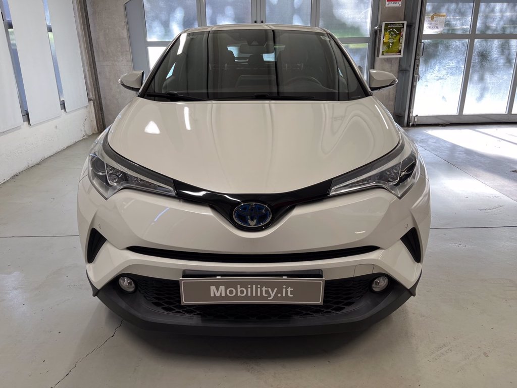 TOYOTA C-HR 1.8h Lounge 2wd e-cvt