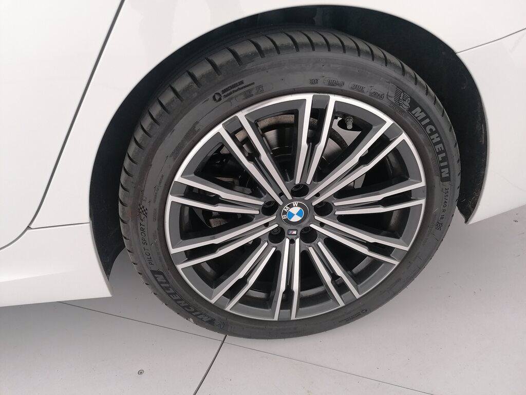 BMW 320d touring mhev 48v xdrive msport auto