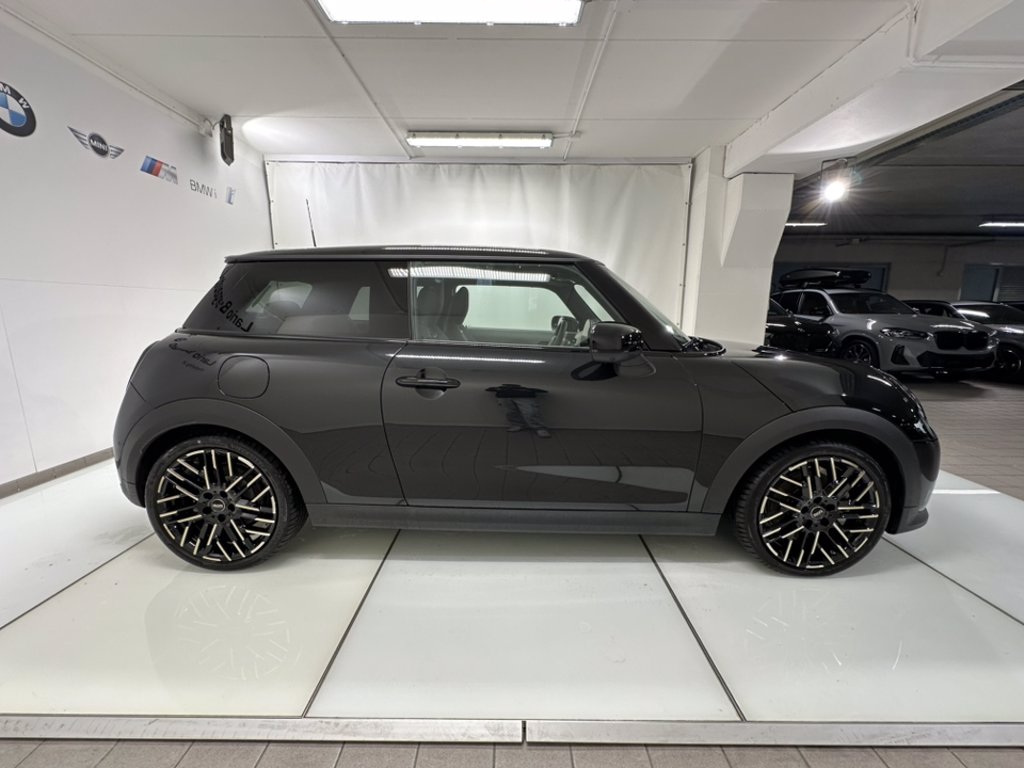 MINI Mini Cooper 3p 2.0 S Favoured auto