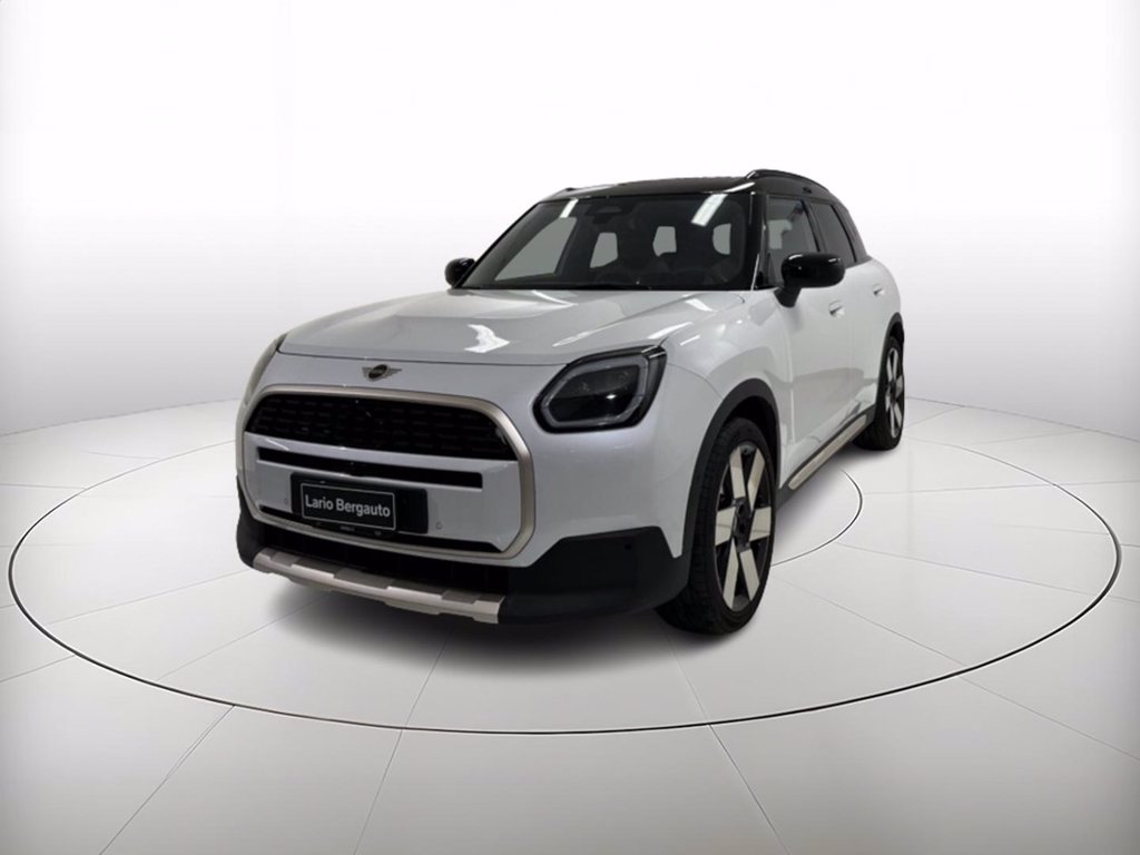 MINI Mini Countryman 2.0 48V D Favoured auto