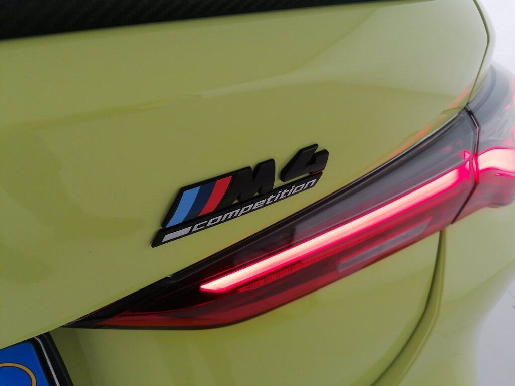 BMW M4 coupe 3.0 competition auto