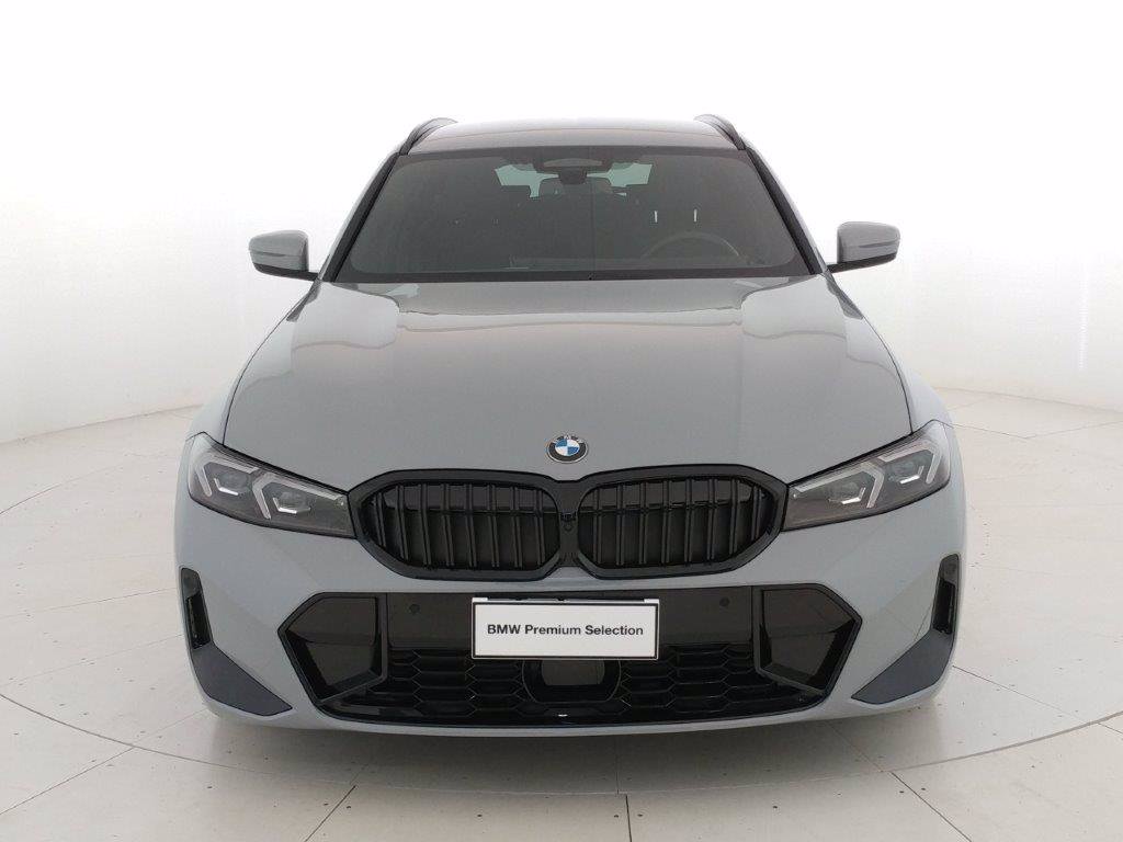 BMW 320d touring mhev 48v xdrive msport auto