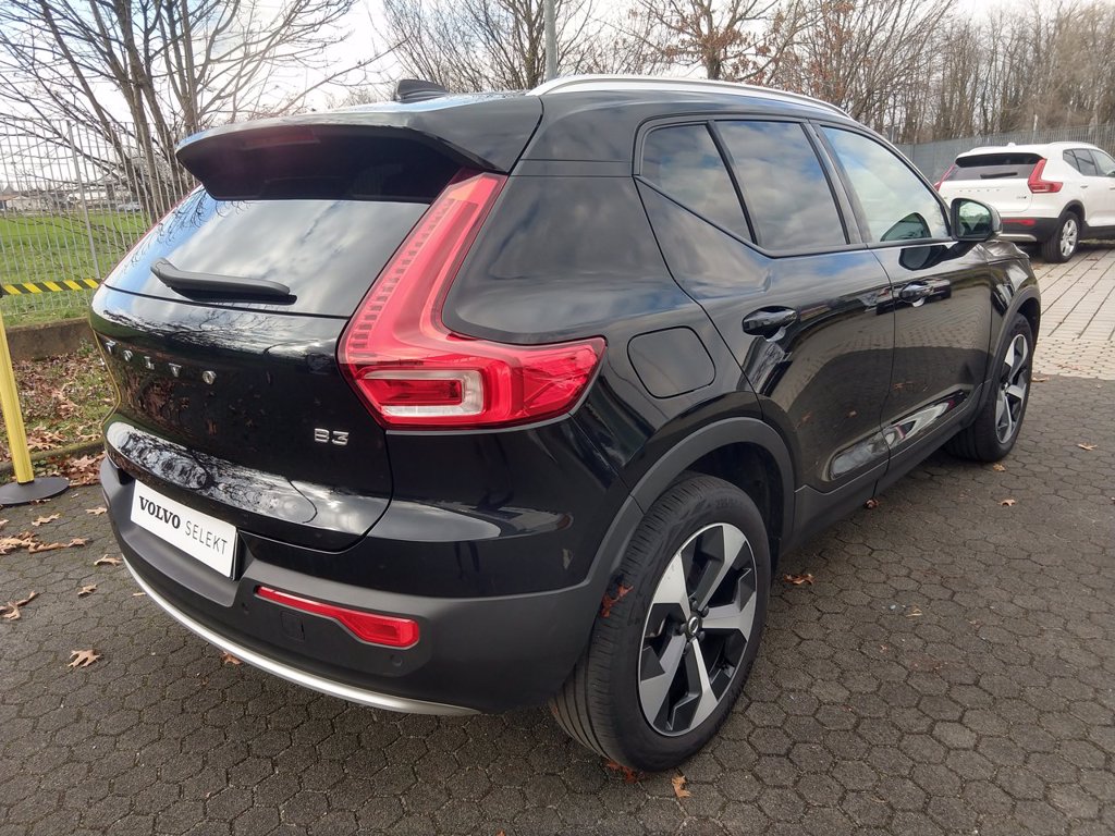 VOLVO XC40 2.0 b3 Core auto